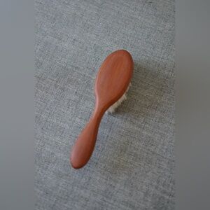 Baby Goat Hair Bristles and Pearwood Handle